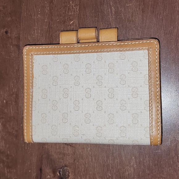 Gucci Accessories - Vintage Gucci Notepad